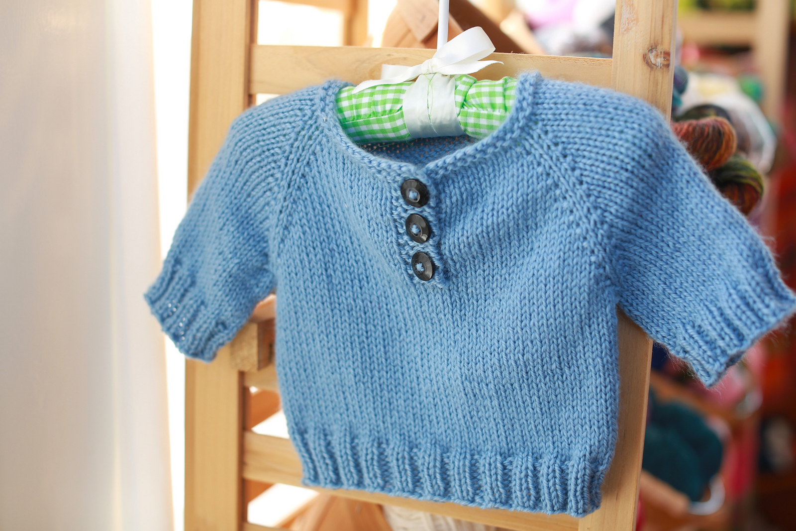 Cách móc áo len em bé đơn giản